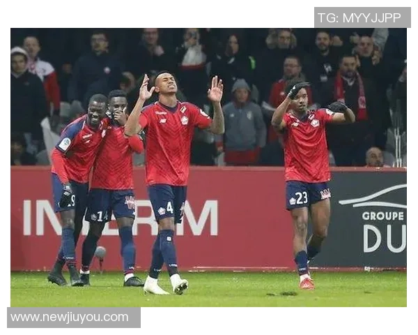 巴黎圣日耳曼关注穆尼奥斯球员与水晶宫合约至2028年 巴黎圣日耳曼关注穆尼奥斯球员与水晶宫合约至2028年