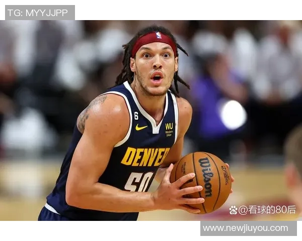 掘金上半场狂抢14个前场篮板热火仅得1个形成鲜明对比 掘金上半场狂抢14个前场篮板热火仅得1个形成鲜明对比