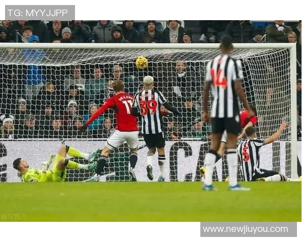 希勒称纽卡球迷对沃尔特马德情有独钟他更像是9号半或10号球员