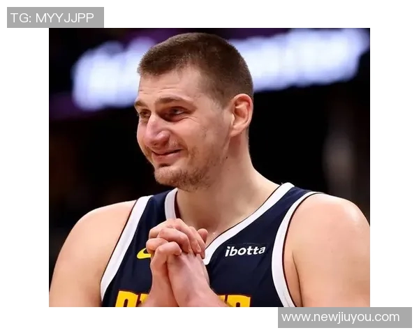 约基奇对卡梅隆约翰逊的建议:保持自我风格与侵略性展现个人魅力 约基奇对卡梅隆约翰逊的建议:保持自我风格与侵略性展现个人魅力