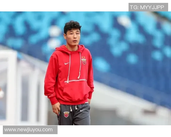 武磊社交媒体感悟：错过比赛却收获自我成长与反思